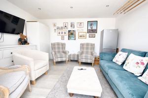 Garden room- click for photo gallery